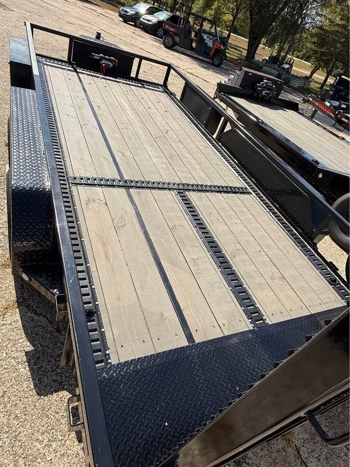 Chapman Trailer Rentals - Image 4